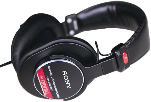 SONY 密閉型スタジオモニターヘッドホン MDR-CD900ST