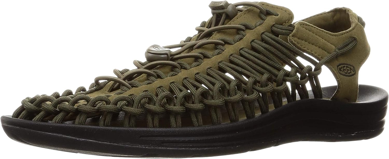 特殊:B07V9N5BR8コード:0191190581704ブランド:KEEN(キーン)商品カラー: DARK OLIVE/BLACKサイズ情報:26.5 cm商品サイズ: 高さ1、幅1、奥行き1商品重量:690靴幅: Dメイン素材: ポリエステル表地: 合繊耐水ヒールのタイプ: フラット留め具の種類: レースアップソールの厚さ:2cm脱ぎ履きが容易でコンフォートなフィット感、KEENならではのバンジーシューレース発送サイズ: 高さ11.8、幅20.6、奥行き31.2発送重量:860商品紹介UNEEK(ユニーク)は、Open Air Sneaker. 2本のコードと1枚のソールから作られた次世代のスニーカー。ゼロから靴作りの方法を再考し、構想から3年半の月日を経て完成した、革命的且つユニークなハイブリッド フットウェア。With Socks:薄手のSocksからフリースSocksまで、組み合わせを変えることにより、3シーズン対応。ブランド紹介KEENは米国オレゴン州ポートランドを本拠とする、社会貢献を経営の礎とする家族経営のアウトドア フットウェアブランドです。出自や性別、世代を超えて「誰もがいつでもソトを楽しめ、やりたいことを実現できる世界を目指し、より良い暮らしとソトの冒険へいざなう、オリジナルかつ汎用性あるフットウェアを提案しています。