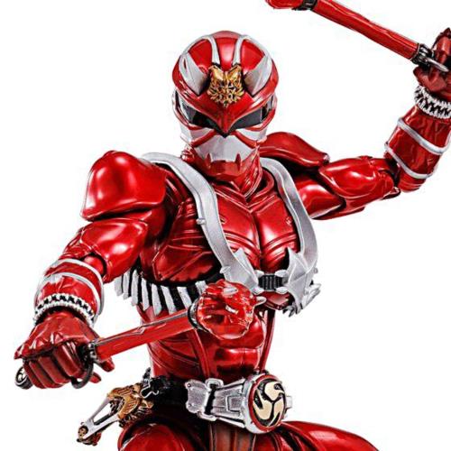 S.H.フィギュアーツ 真骨彫製法 仮面ライダー装甲響鬼 レビュー