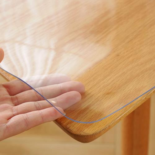 Yueboa テーブルクロス 透明 80x140cm 厚さ2mm PVC テーブルマット クリア ビニール 無臭 PVC製 デスクマット テーブルカバー 縮みなし 防水 汚れ防止 撥水加工 はカスタマイズ可能です (透明 2mm, 80*140cm)