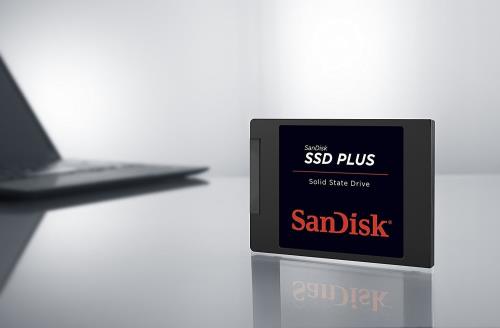 SanDisk 内蔵 2.5インチ SSD / SSD Plus 120GB / SATA3.0 / 3年保証 / SDSSDA-120G-G27