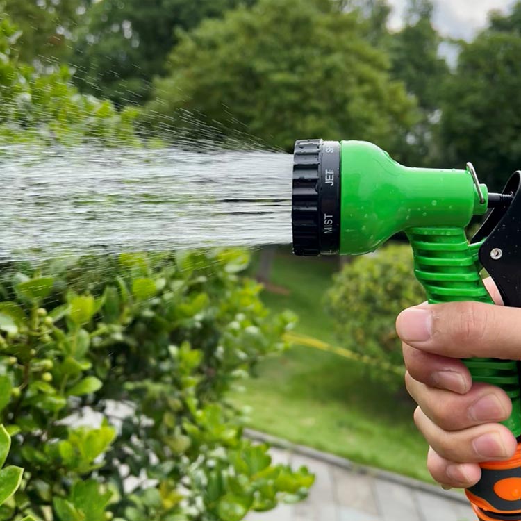 ガーデンホースノズル 植物散水ノズル 庭用水ホースノズル スプレーパターン ガー...