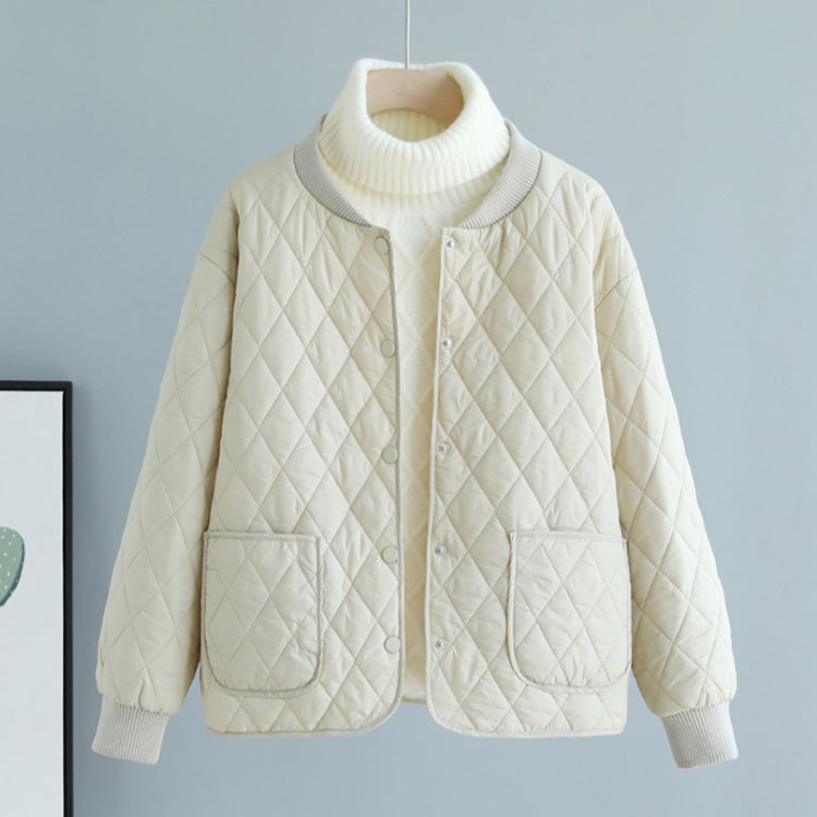 中綿 母の日 スタジャン 30代 厚手 ゆったり レディース レディース キルティング 秋冬 ショート丈 ノーカラー 韓国 ブルゾン 防寒 中綿ジャケット おしゃれ ジャケット コート プレゼント 無地 シンプル 20代 キルティングジャケット 40代
