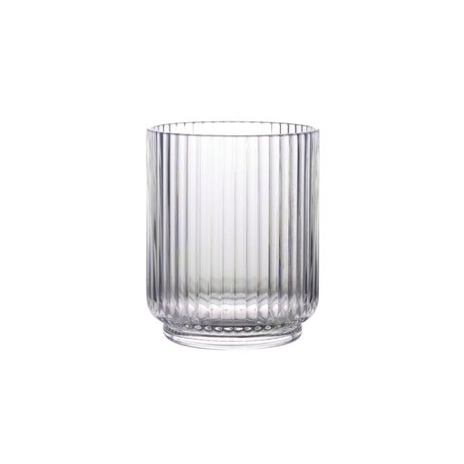 キャンプ 【商品仕様】商品サイズ:7.5x7.5x9cm 重量:73g 容量:300ml 材質:MS樹脂 耐熱温度:0~80°C 生産国:中国 電子レンジ使用不可 食洗機対応 【メサシリーズ】メサは、優雅で美しい縦線が特徴のクラシックな雰囲気漂うシリーズです。飲み物が美しく映え、食卓に上品なアクセントを加えます。手にしっくり馴染む形状で持ちやすく、特別な食事や普段使いにもぴったりなアイテムです。 【タンブラー】小さめのタンブラーは、手軽に飲み物を楽しむのにぴったりのサイズで、水やジュース、コーヒーなど、毎日の飲み物に最適です。コンパクトなサイズ感が取り回しやすく、小さなスペースにも置きやすいのが特徴です。シンプルで使いやすいため、キッチンやデスクでも活躍します。 【強度と透明度の高いMS樹脂】MS樹脂は、ガラスのような美しい透明感と軽量さを兼ね備えた日常使いに最適な素材です。割れにくく耐久性が高いため、小さな子供やアウトドアでの使用にも適しています。さらに、BPAフリーで健康に配慮した設計です。耐熱性にも優れており、温かい食品にも対応可能です。