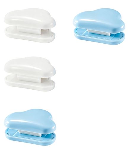 【商品紹介】 これは雲の形をした粘着式ホルダーで、白と青の色が各2個ずつ入り、合計4個のセットです。 歯磨き粉、洗濯洗剤、ハンドクリーム、タオルなどの日用品を収納するための便利なアイテムです。 【商品サイズ】 全長50mm、幅35mm、高さ25mm 。セット重量は60gで、コンパクトで持ち運びやすいサイズです。 【適用範囲】 歯磨き粉、洗濯洗剤、ハンドクリーム、タオルなどの日用品を収納するのに適しており、金属、タイル、塗装面、木質、大理石、ガラスなどの平滑な面に取り付け可能です。 【使用方法】 まず、タオルで壁面を清潔に拭き取ります。 次に、ホルダー裏側の粘着剤の剥離紙を剥がします。 そして、壁面に貼り付け、力を入れて押し付け、空気を押し出します。 数時間静置した後、使用できます。 【製品の材質】 本体はABS樹脂で、硬度が高く、品質が良く、耐久性に優れています。 付属のテープにより、穴を開けることなく取り付けることができます 。