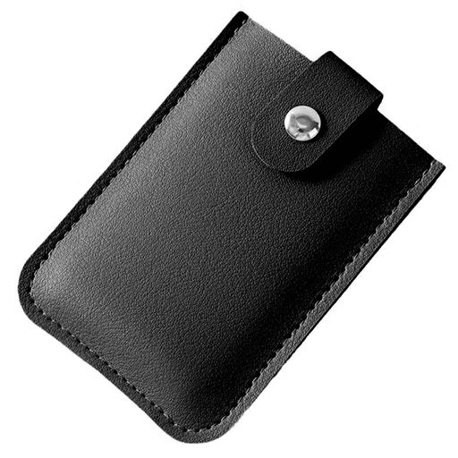 【仕様】名刺ケース 1パック、カラー:ブラック、サイズ:約11x7.5x1cm。 【積み重ね可能な引き出し式カードホルダー】このカードホルダーは、持ち運び用のハンドルを引き出すだけで、スムーズに取り外すことができます。カードの出し入れも簡単で便利です。 また、スリムポケット名刺ホルダーはスナップボタンデザインが追加され、開口部をしっかりと固定でき、ボタンを留めてもカードが落ちることはありません。 【高品質な素材】カードケース薄型 表面は高品質のPU素材を使用し、防水性、耐摩耗性、耐久性に優れています。内側はポリエステル素材で、カードを傷つけません。 【多機能収納】この名刺入れ 大容量は、小型で軽量、持ち運びが簡単で、スペースがたっぷりあり、内側に5つ、背面に1つの合計6つのカードスロットがあります。 スキミング防止カードケースは銀行カード、IDカード、名刺、その他多くのカードの収納に最適です。 【スタイリッシュなデザイン】カード入れ薄型 シンプルで繊細なデザインはとても魅力的です。 ビジネスや日常の使用に適しています。 また、家族、恋人、友人へのプレゼントとしても最適です。