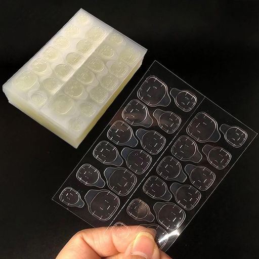 FORAHOME爪用両面テープ50枚入り使いやすい超薄超強力爪用両面テープゼリーネイルアートネイル接着剤粘着性がよい爪先アート用偽ネイルチップ両面テープ(50枚入り) FORAHOME爪用両面テープ50枚入り使いやすい超薄超強力爪用両面テープゼリーネイルアートネイル接着剤粘着性がよい爪先アート用偽ネイルチップ両面テープ(50枚入り)