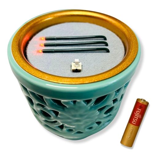 火を使わず安全な電子線香仏具LED電子線香サンやすらぎ寝かせ線香タイプ透かし香炉2.5寸(東用)