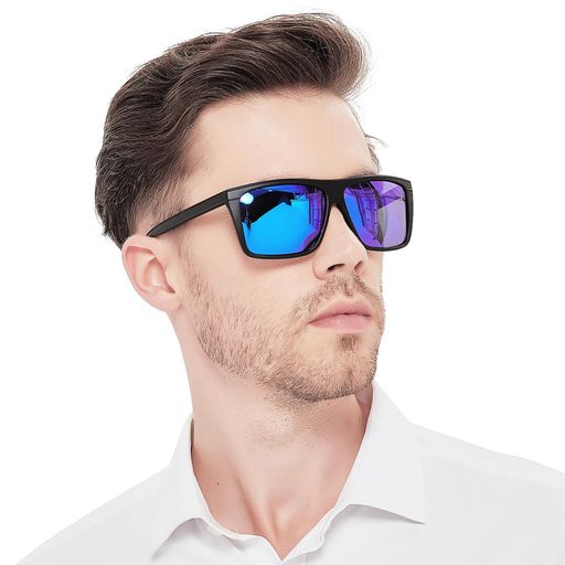 【高品質メンズ偏光サングラス】偏光レンズが水面・雪面の反射光を最大90%カットし、釣りやスキー時の「まぶしさストレス」を解消。紫外線99.9%ブロックで、登山やサイクリング中の目の健康を守ります。視界クリア設計により、ドライブ時の道路標識やゴルフコースの地形も鮮明に認識可能。ドライブの路面ギラツキ軽減、マリンスポーツの魚群探知支援、雪山での視認性向上など、シーン別活用が特徴です 【一体型ノーズパッド&amp;金属ヒンジで快適持続】顔のラインに自然になじむ「一体成型ノーズパッド」が圧力を分散し、長時間のドライブやスポーツ時でもズレ落ちしにくい設計。柔らかな素材採用で鼻梁への負担を軽減し、装着感にこだわりました。さらに高強度金属ヒンジを組み込むことで、衝撃や繰り返しの開閉に耐える頑丈さを実現。軽量ボディと弾力性のあるフレームが耳周りの締め付け感を抑え、アウトドアアクティビティから日常使いまで疲れ知らずの快適さを提供します。