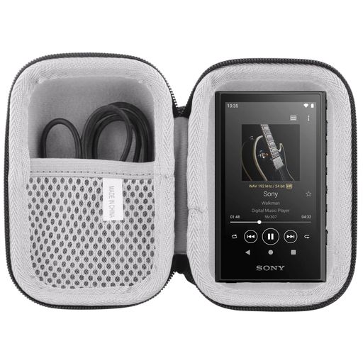 WAIYUJP収納ケース互換のSonyA300シリーズNW-A306/NW-A307プレーヤー保護キャリング収納ケース. 材質:耐久性のある高級ハードEVA素材、優れた肌触り、中身の柔らかい保護。 用途:保管保護、汚れ、衝撃、磨耗を防ぐことができ、ハードシェルは耐衝撃性、防塵、半防水性能を持ち、中身を保護することができます。 デザイン:コンパクトで軽量なデザイン、持ち運びや保管が簡単、旅行や家庭での保管におすすめ。 インナーサイズ:11.2CM*7CM*3.4CMご注意:だけ収納袋で販売(機器および付属品は含まない)