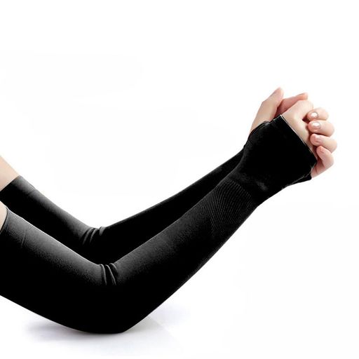 【ストレッチ性&amp;滑り止め】高弾性ストレッチ素材を採用し、締め付ける不快感を最大限軽減しつつ、適度な着圧と体になじむフィット感を両立。二の腕内側に滑り止めシリコンを配置し、腕の動きに追従してズレを確実に防止し、長時間装着しても安定した固定感を保つ。さらに親指通しの指穴デザインで、手の屈伸を妨げることなく自然な動きをサポート。指穴部分は精密裁断処理を施し、繰り返し使用しても破れにくい耐久性を実現し、長期間安心して使用可能。 【UV カット率 99%&amp;UPF50+】生地密度を従来品の 1.5 倍に高め、紫外線カット率最大 99.5%、UPF50+の厳格基準を達成。強い日差しの中でも肌を紫外線から確実に守り、シミやシワの原因を抑制。運転時の腕焼け防止、自転車・ゴルフなどのスポーツシーン、ガーデニングやハイキングといったアウトドア活動はもちろん、日常の買い物や散歩など、様々な場面で最適な UV 対策を提供。 【持ち運びに便利で扱いやすい】軽量素材を使用し、折りたんでもコンパクトに収まるため、ハンドバッグやポケットに入れて持ち運びが簡単。