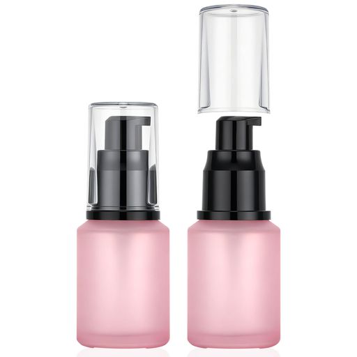 【製品内容】内容量:30ml。カラー: ピンク。セット内容:ガラス製ポンプボトル 2本。乳液の美容成分の酸化や劣化を防ぎ、新鮮な状態を維持します。 【乳液専用のポンプ式設計】粘度のある乳液の吐出に最適なポンプを採用。ワンプッシュで適量を衛生的に取り出せ、詰まりにくい使いやすい設計です。 【コンパクトで収納に便利】旅行や出張、ギフトにぴったりの手頃なサイズ。化粧ポーチやバッグの中でもかさばらず、すっきり収納できます。 【温もりあるピンク色のガラスボトル】中身の乳液をやさしく守りながら、化粧台やバッグの中でもほんのり温かみのある可愛いデザインが、毎日のスキンケアを豊かにします。 【高品質ガラスで清潔を維持】化学変化を起こしにくいガラス素材は、乳液の原料の性質を変えず、そのままの品質でお使いいただけます。繰り返し使用しても匂いが残りにくい、清潔な容器です。