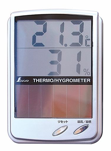 精度:〈温度〉0~40°C:プラスマイナス1°C、それ以外:プラスマイナス2°C 〈湿度〉30~95%:プラスマイナス10% 測定範囲:〈温度〉-5~50°C〈湿度〉30~95% 「最高/最低」ボタンを押す事で、一定期間の最高・最低の温度、湿度を表示できます。(リセットボタンを押すことでリセット可能) スタンド、壁掛けどちらでも使用できます。 電源:CR2032