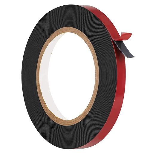 【商品仕様】サイズ:幅10mmx長さ10mx厚さ1mm。材質:アクリルフォーム。厚手タイプで粘着力はもっと強い。粘着力のわりにきれいに剥がれます。注意:10mmに耐える重量が限られています。商品が重い場合、2本以上の幅は20mm以上、力を受ける面積を増やす必要があります 【強力両面テープ】:柔軟なアクリルフォームの両面に強粘着タイプのアクリル系粘着剤を塗布した両面テープです。テープ基材が柔らかく高性能の接着剤を採用しているため、部品やボディ等の曲面、凹凸部になじみ、はがれもありません。耐候性、耐油性にも優れ、長時間高い接着力を維持します。 【機能】自動車各種内外装部品の接着固定用両面接着テープ。軽量な車輌外装部品、エンブレムやオーナメント、サイドモール、バンパーモール、バンパープロテクター、ドアプロテクターなどの固定補助におすすめです。 【耐熱両面テープ】:使用温度範囲:-30~150°C。高温・低温下においても安定した接着力が発揮されます。耐熱性にも優れておりますので、自動車の各種内装材やエンブレムの固定、建材や電気機器の筐体・銘板の固定、各種部材のスペーサーに最適です。