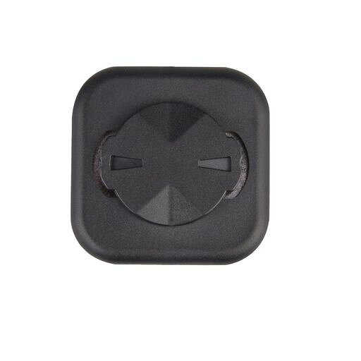 製品の基本情報:この製品はGARMINキャノンコードテーブルインタフェースで、重量は約7グラム、サイズは40*40*9 mmで、貼り付けテンプレート、アダプターまたは裏貼りとも呼ばれている 製品特性:貼り付けやすい特徴を備え、汎用テンプレート設計を採用し、使用ニーズをよりよく満たすことができる 適用範囲:佳明符号表の支柱口に適用し、平面接着剤を通じて携帯電話や携帯電話のカバーに貼り、支柱固定座にセットして使用することができる 取り付け方法:保護シールフィルム付き粘着アダプターモジュールを保護フィルムをはがし、モジュールのカード位置を携帯ケースと平行にして、上下左右の真ん中に貼り付け、その後11分ほど押して、モジュールと携帯ケースを十分に貼り合わせる 接着剤の要求:接着剤の位置の寸法はモジュールより大きく、接着剤の位置の接着力がしっかりしていることを確保するために、また、粘着面は平面でなければならず、ラジアンがあってはならない