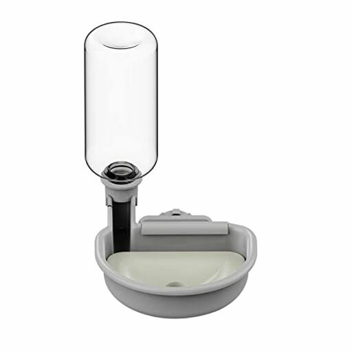 購入する前に、ケージのサイズを確認してください。ケージの柵の幅が縦2.5〜4.5cm、横4.5cm以上。 この水ボトルは内外の気圧のバランスを保つことで水漏れを防止します。ただし、ボトルの底が完全に取り付けられていない場合、空気が内部に入り...