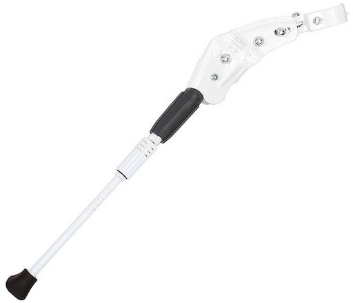 固定する取り付け部の動きの自由度が高く、幅広いフレーム形状に対応 26インチから29インチまで対応するアジャスタブル機能付きで、中央のサイズ調整機構を回すだけで簡単に長さ調整が可能 本体はアルミ製で接地する先端には大型の樹脂製フットを採用 フレームに固定する2箇所の内側にはあらかじめ保護シールが貼付してありキズを予防 スポーツ車のフレームに多く見られるホワイトカラーを採用したスタイリッシュなデザイン 素材:アルミ 重量:280g サイズ:26インチ~29インチ対応