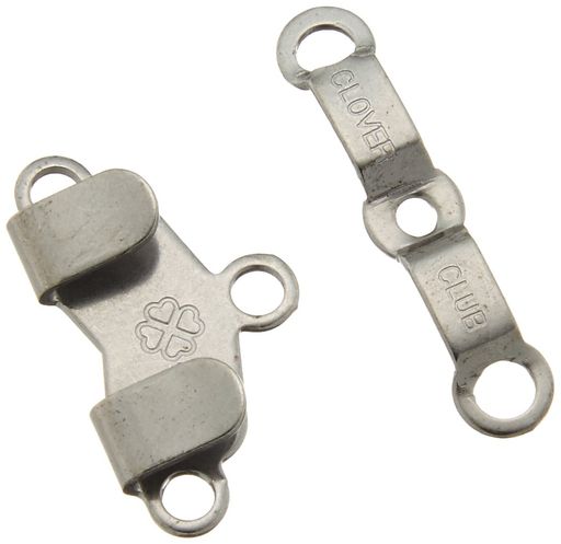 スカートのベルトに