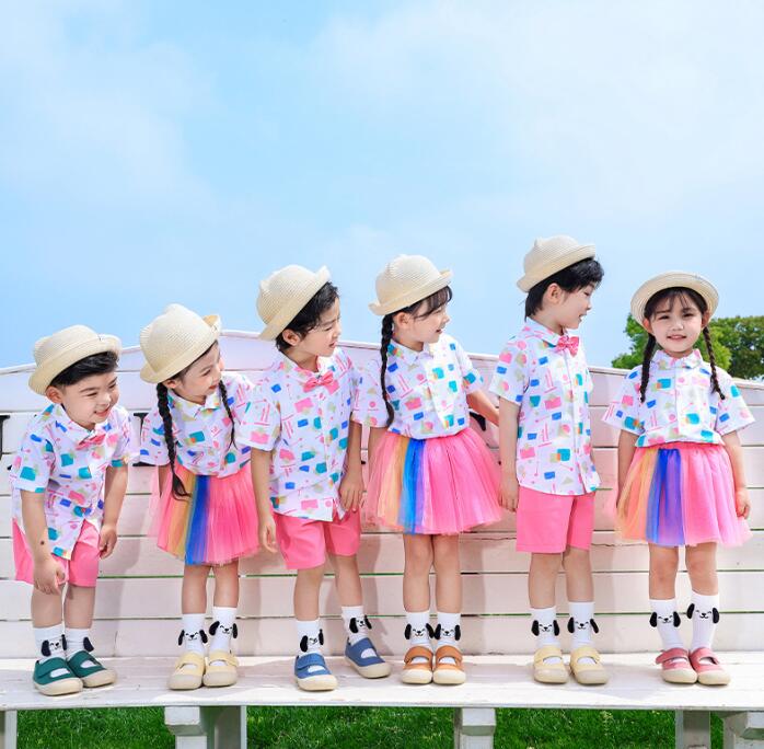 子供ダンス衣装 可愛いピンク系幼稚園服 男子リボン付き チュールスカート 舞台ダンスウェア サロペット ショートパンツ 半袖シャツハーフパンツセット靴下/帽子対応可能 女の子/男の子学園ダンス衣装チアダンス運動会 普段着 旅行 チアリーディング イベント ステージ