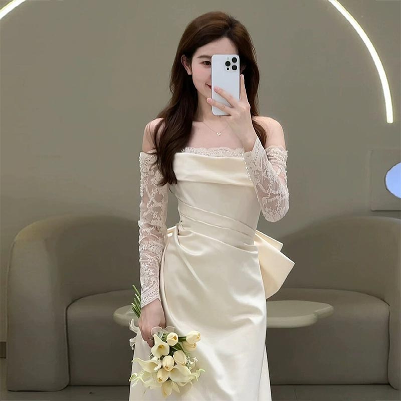 Fleurir bienvenueのウェディングドレス オフショルダー ビッグリボン レース 花嫁 スレンダーライン海外挙式 披露宴 前撮り 結婚式 二次会 ワンピース プリンセス シンプル レースドレス オフショルダー 長袖 レース袖 お呼ばれドレス 二次会ドレス フォーマル 送料無料 S M L LL 3L｜アングル2