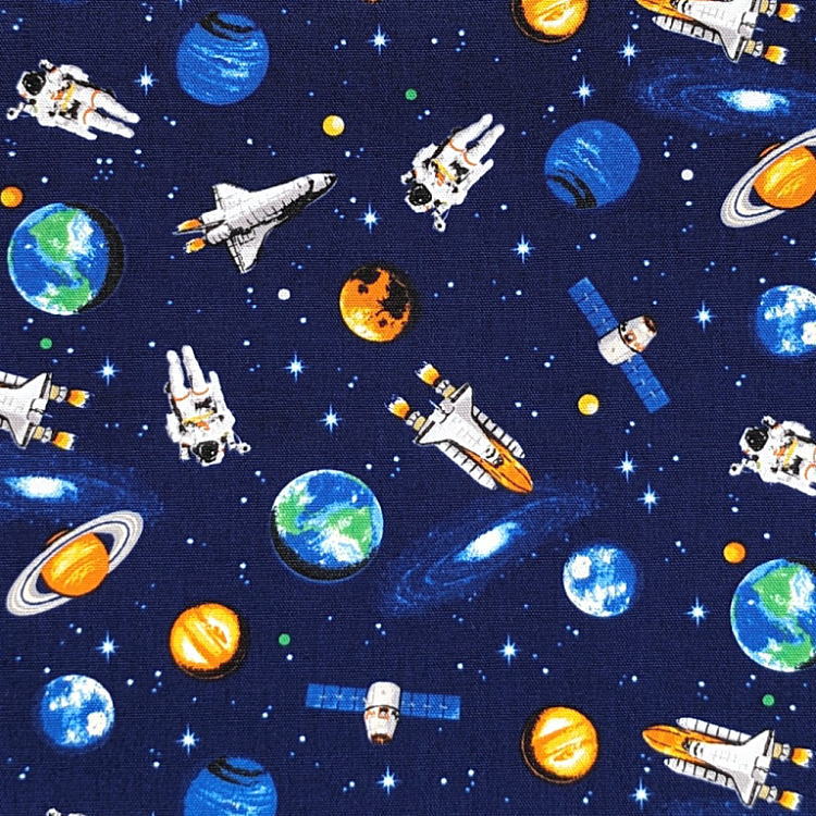 給食袋(巾着袋MS)＋ナフキン(長方形) 2点セット【宇宙遊泳柄 2カラー】ランチクロス ランチョンマット コップ袋 はし袋 箸袋 ポーチ 小物入れ 日本製 コットン生地 綿 布製 可愛い 洗える 入園 入学 幼稚園 保育園 小学校 中学校 子供 キッズ 惑星 星 地球 ロケット 銀河 3