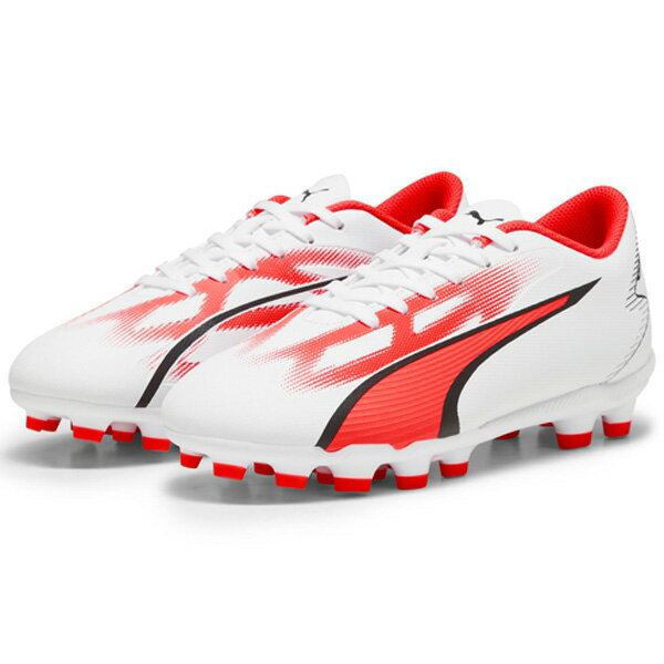 カテゴリ ジュニアサッカースパイク メーカー PUMA 商品名 ウルトラ プレイ HG + Mid Jr 品番 107531 カラー 01:プーマホワイト×ブラック×ファイヤーオーキッド 使用皮革 人工皮革 対応グラウンド 土・人工芝 ラスト(足形) レギュラー 特徴 驚くほどの速さをお子さまにも。爆発的なスピードを生み出すULTRA シリーズから、軽量で耐久性に優れた最速を叶えるスパイクが登場。軽量ながら、耐久性のあるEVAミッドソールを備えたTPUアウトソールと、軽量でありながら耐久性のあるPUアッパーを採用。優れた機能性で、お子さまのプレーをサポートします。 ★合わせて買いたい★"1秒で身につく体幹バランス" はこちらから！