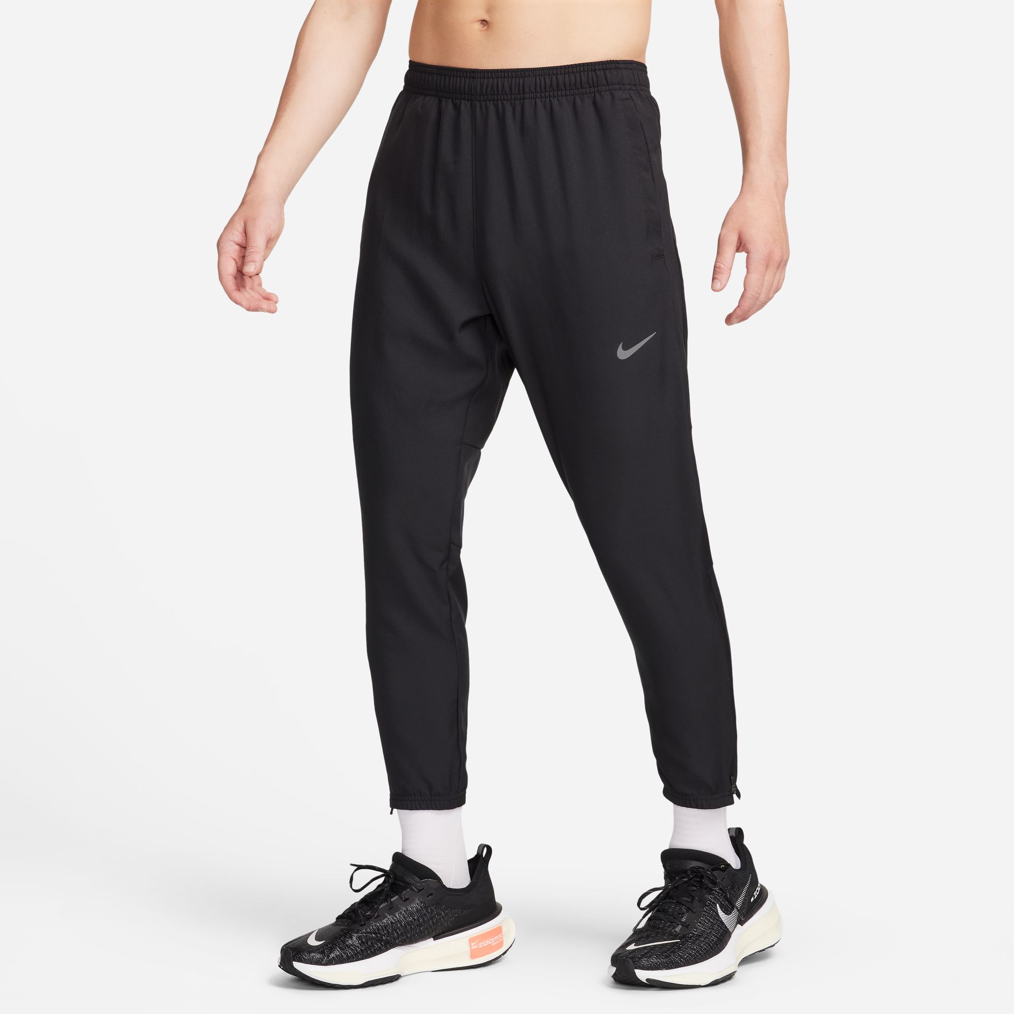 ナイキ チャレンジャー メンズ Dri-FIT ウーブン ランニングパンツ【NIKEランニングウェア】FQ4781-010