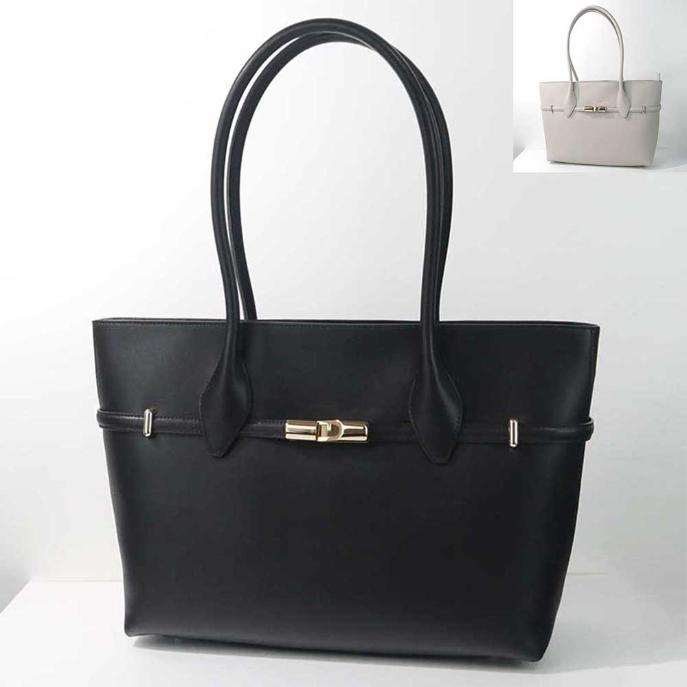 最終値下げ‼️ FURLA ブラック A4 トートバッグ 最終値下げ‼️ FURLA ブラック A4 トートバッグ