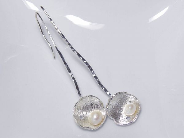 楽天天然石のフローレンスシルバーアクセサリー 淡水パール 雪粒ピアス mk-e008 mikks ハンドメイド 手作り