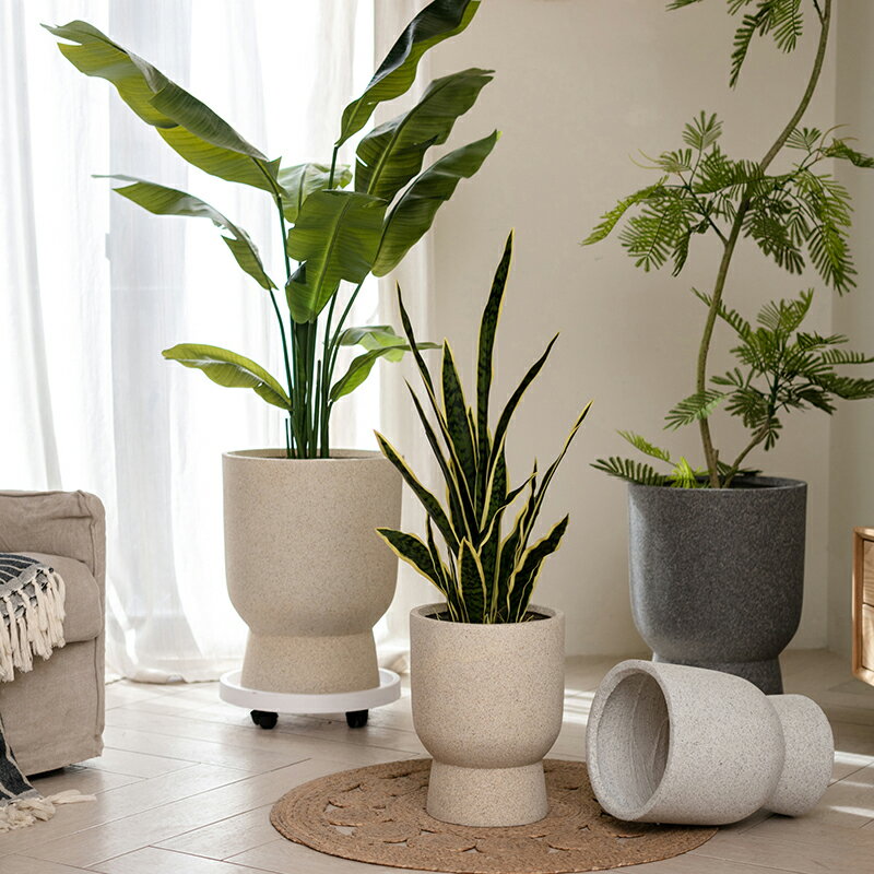 Rakuten - 壺プランター 植木鉢 底穴付き 直径18~22.5cm 6 7号 観葉植物 四角形 鉢 室内 屋外 玄関 観葉植物鉢 園芸 栽培 通気性良好 多機能 大型 軽量 深型 おしゃれ マグネシウム製 園芸用品 ガーデニング 家庭菜園 鉢植え ベランダ 植物 容器 plant TC40182