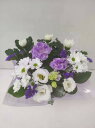 (送料無料)お供えアレンジメント(SS) 白・紫系ギフト お供え花 御供え花 お供え 花 お悔やみ アレンジメント ユリ 花束 アレンジ花 仏花 仏事 命日 ...