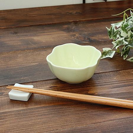 Yellow-green爽やかボウル(洋食器 ボウル 小付け 小鉢 サラダボウル デザートボウル カフェ カフェ風 カフェ食器 業務用 業務用食器 アウトレット...