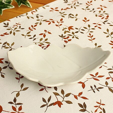 リーフ型 アイボリープレート(洋食器 お皿 プレート 中皿 業務用 業務用食器 白い食器 アウトレット込み 訳あり 多治見美濃焼 日本製)