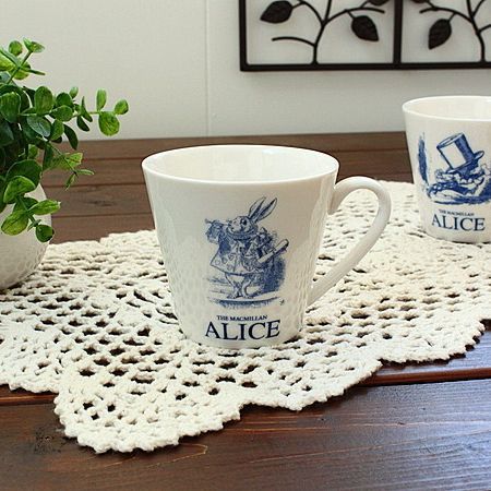 THE MACMILLAN ALICE 白うさぎマグ(洋食器 カップ マグカップ マグ コーヒー コーヒーカップ 白い食器 アウトレット 訳あり 業務用 業務用食器 カフェ風 カフェ食器 多治見美濃焼 日本製)