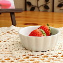 可愛いプチスフレ(洋食器 白い食器 ココット スフレ カップ ボウル 小鉢 カフェ風 カフェ食器 業務用 業務用食器 アウトレット 訳あり 多治見美濃焼 日本製...