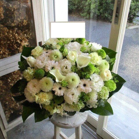 草楽（sora）オリジナルアレンジメント 【ホワイトスノー】誕生日 花　フラワーアレンジメント　誕生日..