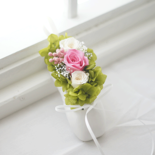 バレエの発表会のプレゼントに バレエシューズアレンジ 　ピンク 全てプリザーブドフラワーでお作りし..