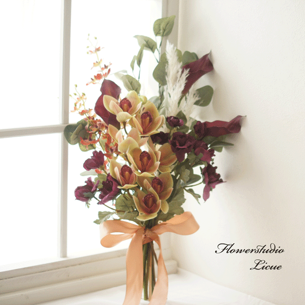 秋のお花色々ウェディングブーケ（秋色カラー）シンビジウムとカラーのブーケ アーティフィッシャルフラワーブーケ ウェディングブーケ 前撮り ロケーション撮影 和装