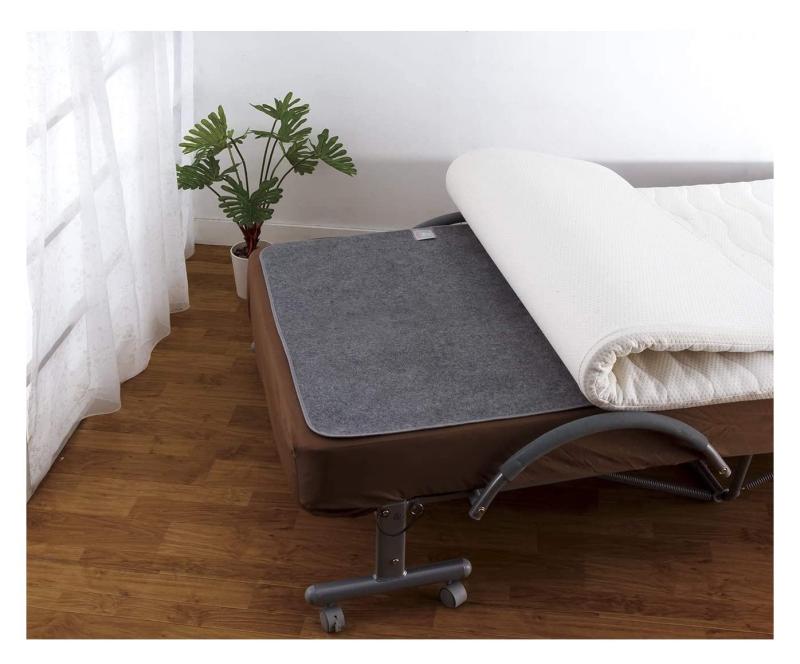 武田コーポレーション 【布団・除湿・乾燥】 洗える 布団用 除湿シート 140 JST-140WA