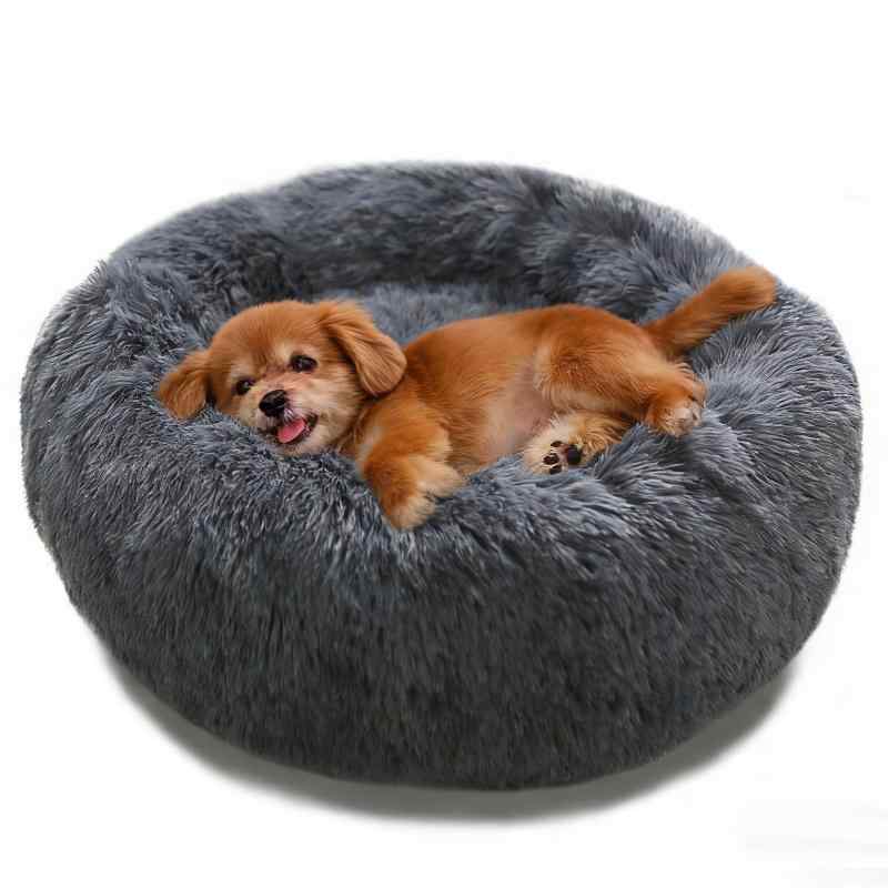 Insvog 犬 ベッド 猫 ベッド ペットベッド ドーム型 ペット クッション 冬 ふわふわ ペットマット もこもこ 丸型 ペットソファベッド 通年 中型犬 小型犬 洗える 大型犬 猫 洗える ケージ用 暖🧿 高品質のペットベッド: Insvog 犬 ベッド 猫 ベッドは、暖かくて洗える素材で作られており、通年快適な睡眠環境を提供します。ペット用ベッド洗える素材を使用しているため、抜け毛、におい、汚れを簡単に清潔に保てます。衛生面を気にする飼い主様のストレスを軽減し、ペットにもいつでも清潔で快適な寝床を提供します。🍩 ふんわりとした快適さ: もこもこのデザインとふわふわした素材で、愛犬・愛猫が心地よく眠れるペットマットです。冬用に設計された高密度クッションと、体熱を効果的に保つドーム型形状が、愛犬・愛猫を寒さから守ります。表面は極ふわふわな素材を使用し、ペットが思わず沈み込むような暖かく柔らかい猫ベッド・犬 ベッドとなっています。⭕ 丸型で安心感: 丸い形状に包まれることで、ペットはより安全で落ち着いた環境で休息を取ることができます。ぐるりと囲まれるドーム状のキャットハウス・ペットハウス構造は、ペットに巣のような深い安心感を与えます。側面がしっかりと立つ構造で、寄りかかっても安心の耐久性を実現しています。🐕 大中小型犬用に最適: 猫 ベッド 犬 ベッドのサイズは大中小型犬に適したサイズバリエーションがあり、様々なペットに対応できます。小型犬から中型犬、大型犬まで、幅広いサイズ展開。ゆったりと寝返りが打てる大きめサイズもご用意しており、多頭飼いや成長期のペットにも最適です。犬大型犬ベッドとしても、猫用ベッドとしてもご利用いただけます。(❁´◡`❁) 可愛いデザイン: 猫用 ベッドや犬用ベッドは、室内のインテリアにぴったりな可愛いデザインであり、猫グッズとしてもオススメです。 シンプルでおしゃれなデザインは、リビングなどの室内に自然になじみます。丸く囲まれた形状は、ペットの本能をくすぐる“巣”のような安心空間を作り出します。、フルオープンにすれば広々クッションとしても使用可能。一つの製品で様々な使い方が楽しめるペット用品です。