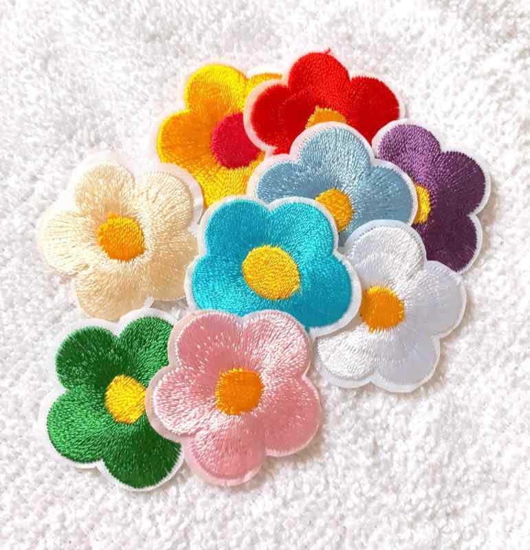 丸っこい花10枚セット フラワーアイロンワッペン アップリケ パッチ ステッカー モチーフ 北欧風 刺繍 貼り付け 縫い付け 手作り 手芸DIY 服 デコレーション かわいい 保育園 幼稚園 バッグ