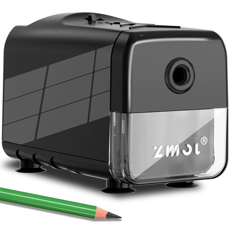 Zmol 電動鉛筆削りシャープナー 6.5~8mmの芯先の鉛筆・色鉛筆に対応 芯先太さ調節 ムダ削り防止・折芯除去機能付き 長寿命 子供 学校 入園入学 事務用 安全 (ブラック)細いデザイン----この電動鉛筆削りは大容量の屑箱があります。削りくずを捨てる頻度も少なく、手間も軽減できます。それに、箱は透明で、削りカスがどれくらい溜まっているかは一目瞭然です。底に吸盤が4つありますので，鉛筆を削ることはもっと堅固にする。芯先太さ調節機能---- 芯先太さ調整スイッチで、「尖る」「ミディアム」「鈍い」の三段階に芯先の太さを調節することができる。 6.5~8mmの芯先の鉛筆・色鉛筆に対応する。この鉛筆削りは折芯除去機能付きます。内部で芯が折れたとき、折れた芯は自動的に排出する。使用簡単----鉛筆をしっかり握って、垂直に鉛筆削りの中に挿入し、適当な圧力を加えて、だいたい3秒で出来上がる。削り上げたら自動的に止まる機能もあって、削りすぎることを防止できる。面倒な時間をさっと短縮してくれ、力も節約する。高品質の鉛筆削り----良質な螺旋刃を採用，削り回数は10000回に達して，非常に耐用。鉛筆削りは自動的に仕事をやめますので、安全性が確保できます。また，屑ボックスを開けたとき鉛筆削りは作業しない。あとは、過熱内装置があるため、壊す場合も少なくなります。学校、入園入学、事務用、オフィス、美術描きに適用します。それに、子供の入学お祝いにプレゼントとして、お勧めです。ZMOLは信頼できる----商品に何か不具合または何か不明点がございましたら、遠慮しなくてご連絡をいただきますようお願い申し上げます。お客様にご満足いただけますよう迅速に対応いたします。