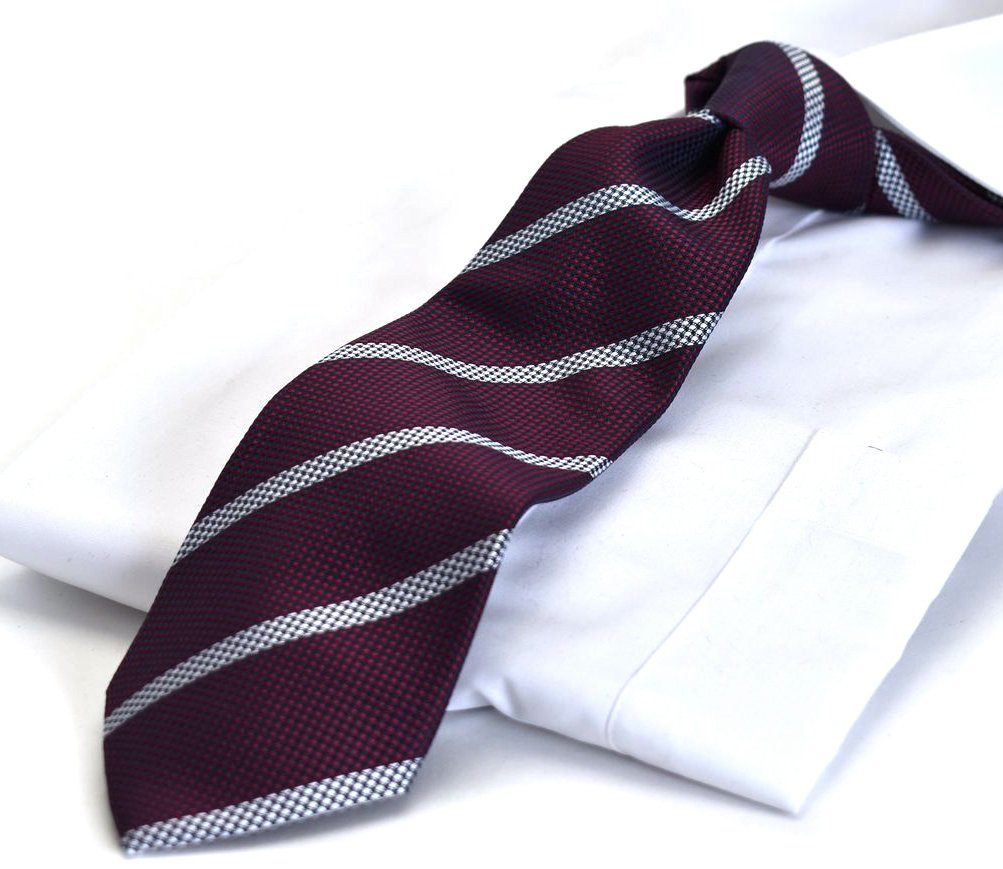【本日ポイント最大10倍☆】【送料無料】【1000円ポッキリ】ネクタイ 父の日 プレゼント ギフト ハロウィン 就活 仮装 コスプレ Viscontiストライプ ワイン ホワイト ポリエステル vis-22のサムネイル