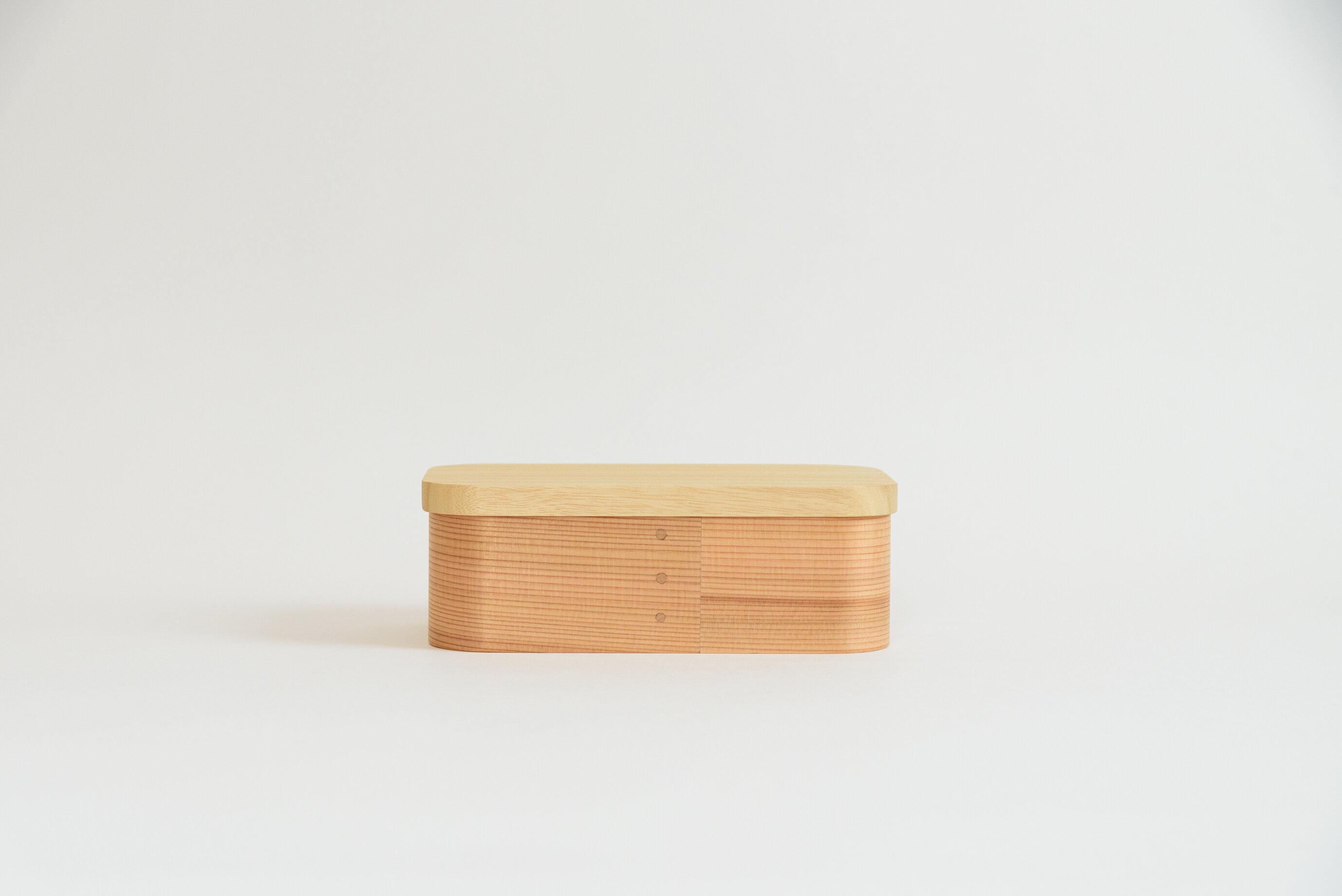 ASAKURA 三ツ星弁当箱 600ml【朝倉家具 わっぱ 弁当箱 桐 杉 日本製】【店頭受取対応商品】【ポイント10倍】