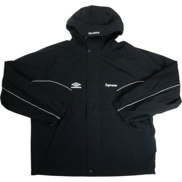 乐天商城 - SUPREME シュプリーム ×Umbro 25SS GORE-TEX Hooded Jacket Black ジャケット 黒 Size 【XL】 【新古品・未使用品】 20836007