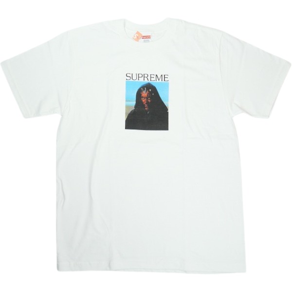商品情報 ブランド SUPREME 商品名 ×STAR WARS 26FW Sith Tee White Tシャツ カラー 白 サイズ L 素材 コットン100％ 付属品 - 商品管理番号 30016177 商品状態 新古品・未使用品 状態説明 - 詳細サイズ 着丈 75cm 身幅 59.5cm 袖丈 23cm 肩幅 53cm