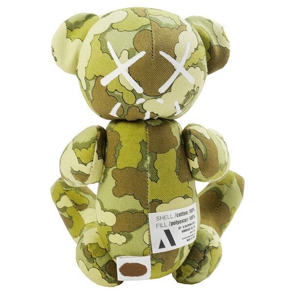 A BATHING APE ア ベイシング エイプ ×KAWS クラウドサル迷彩柄ベアー ぬいぐるみ ベージュ Size【フリー】 【中古品-ほぼ新品】【中古】