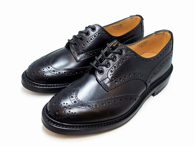 トリッカーズ バートン カントリーブーツ ウィングチップ ブラックボックスカーフ メンズ ブーツ Tricker's M5633 Bourton Country Shoe Black Box Calf