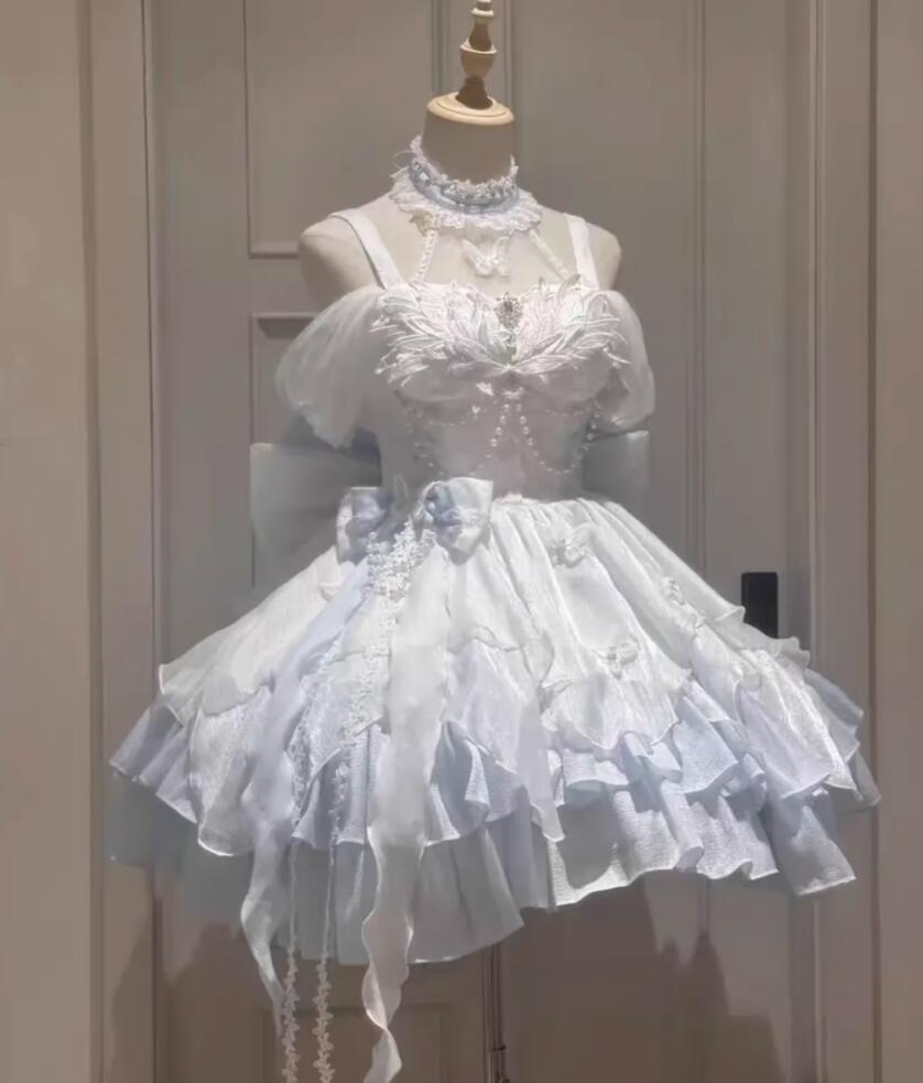 LOLITA ロリータ //メイド服/ワンピース　JSK OP ゴスロリ コスプレ メイド服 コスチューム 文化祭 学園祭 衣装 仮装 ハロウィン おすすめ 可愛い 日常　写真　舞台　花嫁　洋服　ハロウィーン　人形ドレス ティアードスカート バレエ　ハロウィーン Halloween