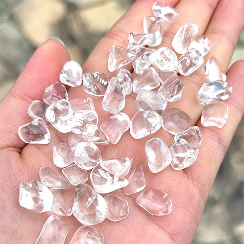 天然水晶 さざれ サザレ 細石 浄化 天然石 パワーストーン 浄化用 約1000g　〔 天然石 パワーストーン アクセサリー 〕のサムネイル